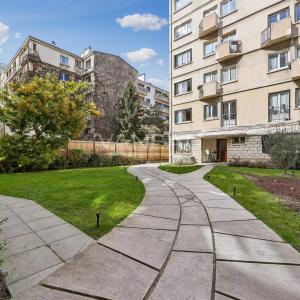 Quatre pièces à rénover avec balcons