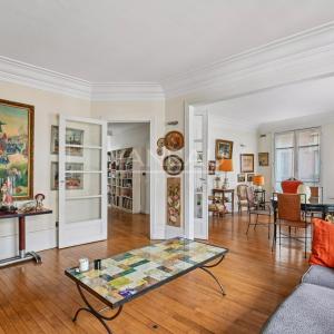 NEUILLY SUR SEINE - Exclusivité - Charme de l’ancien.