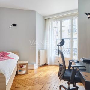 Paris XVIe - Passy - Elégant appartement familial