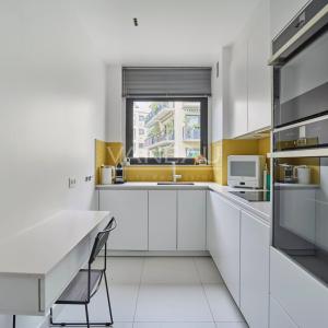 Neuilly - Hôpital américain, Marymount - Appartement rénové avec balcon