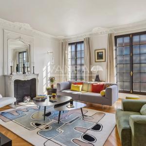 Paris XVIe - Porte Dauphine - Appartement familial entièrement r