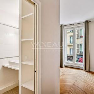 APPARTEMENT NON MEUBLÉ – PARIS 8ème – QUARTIER CHAMPS-ÉLYSÉES / 