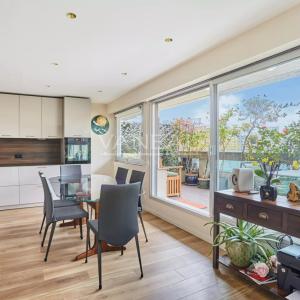 Neuilly - Duplex d’exception - Vue Seine, à proximité des commer