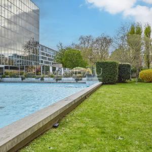 Neuilly - Duplex d’exception - Vue Seine, à proximité des commer