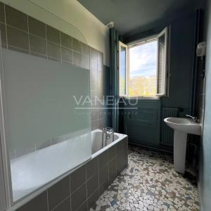 Meudon - 2 pièces à rénover, sans vis à vis