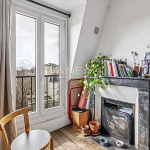 Paris XI - Belleville - Style Loft - Dernier étage - Vue dégagée