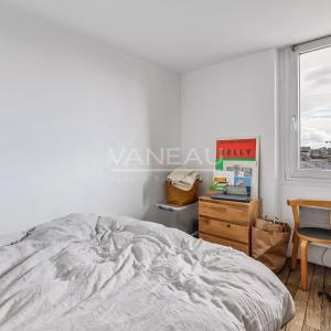 Paris XI - Belleville - Style Loft - Dernier étage - Vue dégagée