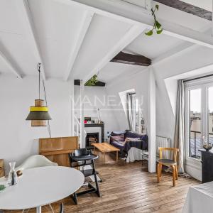 Paris XI - Belleville - Style Loft - Dernier étage - Vue dégagée