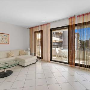 Cannes Banane Appartement 2 pièces dans une résidence récente