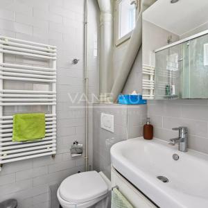 PARIS XVe - Pasteur/Montparnasse - Appartement familial en étage