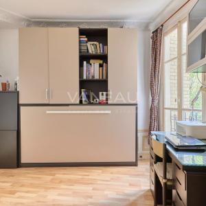 Paris XVe - Convention - Appartement trois pièces