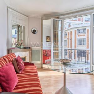 Paris XVe - Convention - Appartement trois pièces