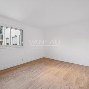 Paris XVe - Georges Brassens : Appartement trois pièces en très 