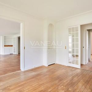 PARIS XVI – MICHEL ANGE-MOLITOR - PARC SAINTE-PERINE