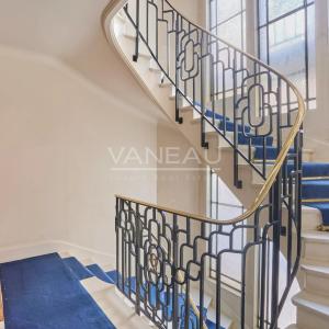 PARIS XVI – MICHEL ANGE-MOLITOR - PARC SAINTE-PERINE