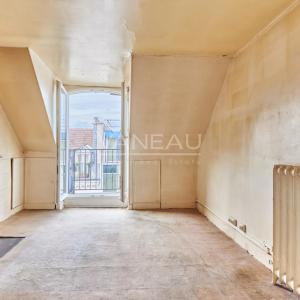 Paris IVe - Saint Paul - Deux pièces dernier étage ascenseur bal