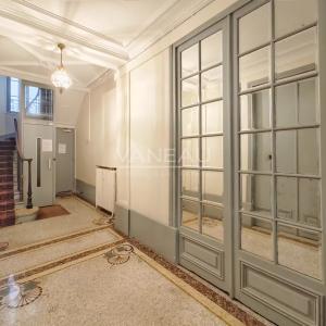 Paris IVe - Saint Paul - Deux pièces dernier étage ascenseur bal