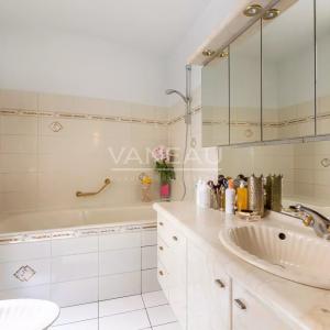 Neuilly - Sablons - Full Pasteur