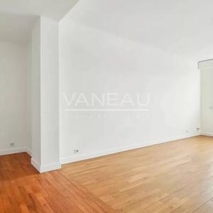 Charme de l'ancien - 2 pièces en étage