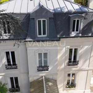 Montmorency – Élégante propriété Mansart d’exception, entièremen