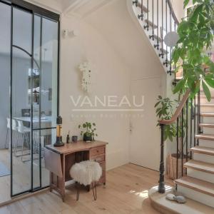 Montmorency – Élégante propriété Mansart d’exception, entièremen