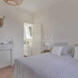 Montmorency – Élégante propriété Mansart d’exception, entièremen