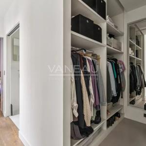 PARIS XV Nord - Appartement trois pièces lumineux