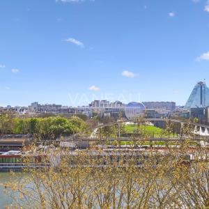 PARIS XVI  - Etage  éleve vue panoramique