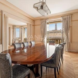 Paris XVIe - Trocadéro - Vue monuments.