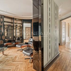 Paris XVIe - Trocadéro - Vue monuments.