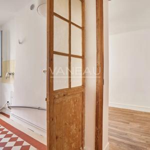 Paris IIIe - Charmant deux pièces - Calme et ensoleillé.