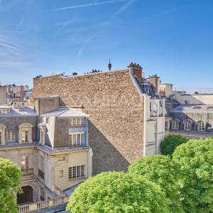 Paris XVIe - Terrasse avec vue dégagée