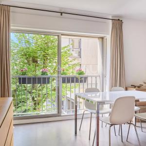 Paris VIe - Luxembourg / Vavin - Studio avec espace nuit vue jardin