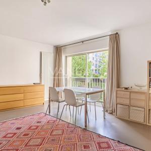Paris VIe - Luxembourg / Vavin - Studio avec espace nuit vue jardin