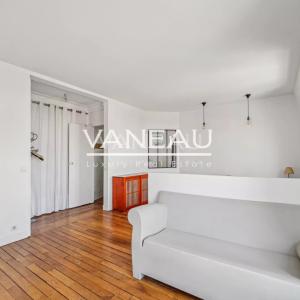 DUPLEX MEUBLÉ - PARIS XV