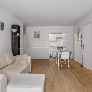 Paris XVIe - Muette - Rez de Jardin au calme absolu.