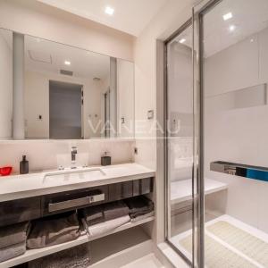 Paris XVIe - Henri Martin - Terrasse vue Tour Eiffel