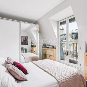 Paris XVIe - Trocadero -  Pied à terre en dernier étage