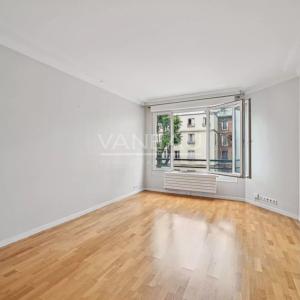 PARIS 16ème - Rue BOILEAU - Bel Appartement calme et lumineux