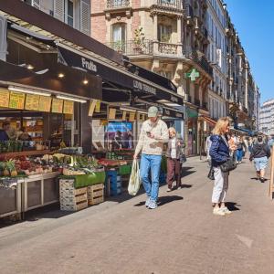 PARIS XVII - BATIGNOLLES - LÉVIS