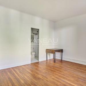 PARIS XVII - BATIGNOLLES - LÉVIS