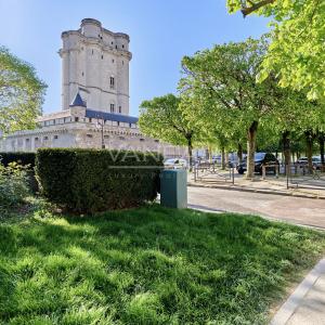 Vincennes - Bérault / Château de Vincennes - Deux pièces vue dégagée