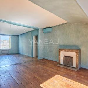 Paris VIIe - Carré des Antiquaires