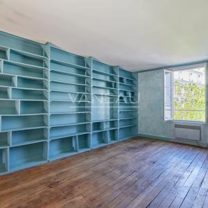 Paris VIIe - Carré des Antiquaires