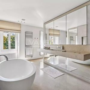 HOTEL PARTICULIER - NEUILLY - BOIS