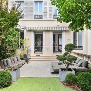 HOTEL PARTICULIER - NEUILLY - BOIS