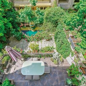 Paris XVIe - Square Lamartine - Hôtel particulier de réception e