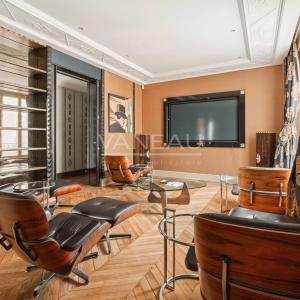 Paris XVIe - Trocadéro - Vue monuments.