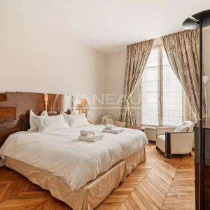 Paris XVIe - Trocadéro - Vue monuments.