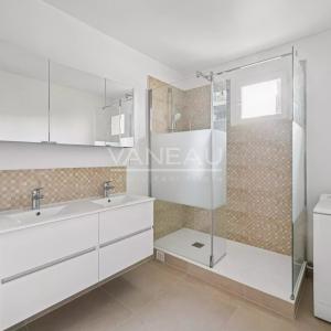 Paris XVe - Georges Brassens : Appartement trois pièces en très 